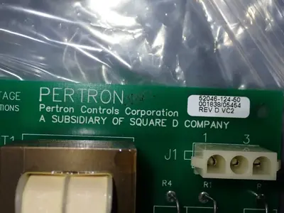 NEW SQUARE D 5204612450