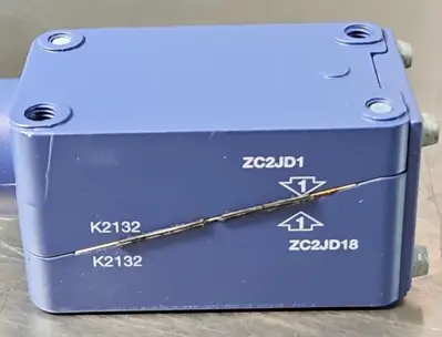Telemecanique ZC2JD1 Limit Switch Sensor (BIN423)