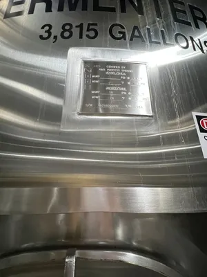 A&B PROCESSING _UNKNOWN_ Tank S/S -2000 To 3999 Gal. (H=height, L=length) | Perry Equipment (3)