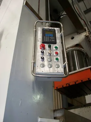 URSVIKEN VPF1000 Hydraulic Straightening Presses | Mohawk Machinery (4)