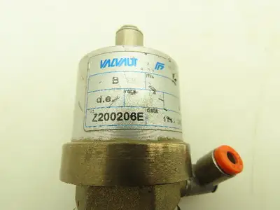 Valvaut Effepi Z200206E Pneumatic Controlled Globe Valve 3/4" NPT PTFE Bronze