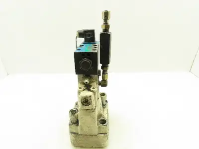 Yuken SD901-5-1002 Hydraulic Directional Control Solenoid Relief Valve Stack
