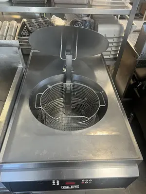 Used GILES _UNKNOWN_ Cookers / Coolers / Fryers Florida US | BAM Discount Restaurant Equipment #1288202