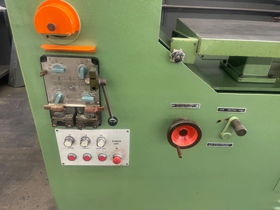 Dake VH-40 Vertical Band Saws | PM Machines (9)