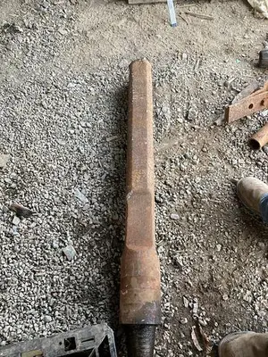 Used AFTERMARKET 5.75” X 43” CABLE TOOL DRILLING CHISEL BIT Drills Pennsylvania US | East West Machinery & Drilling #1417222