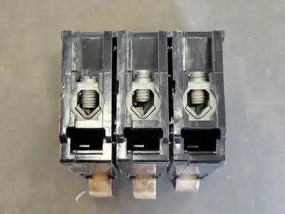 USED CUTLER-HAMMER BAB3060H