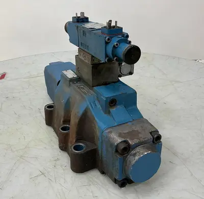 Used MANNESMANN REXROTH 4WRZ32W3-520-50 6A24N9EK4 D3MR Valves/Fittings Michigan US | Ideal Machinery #1182117