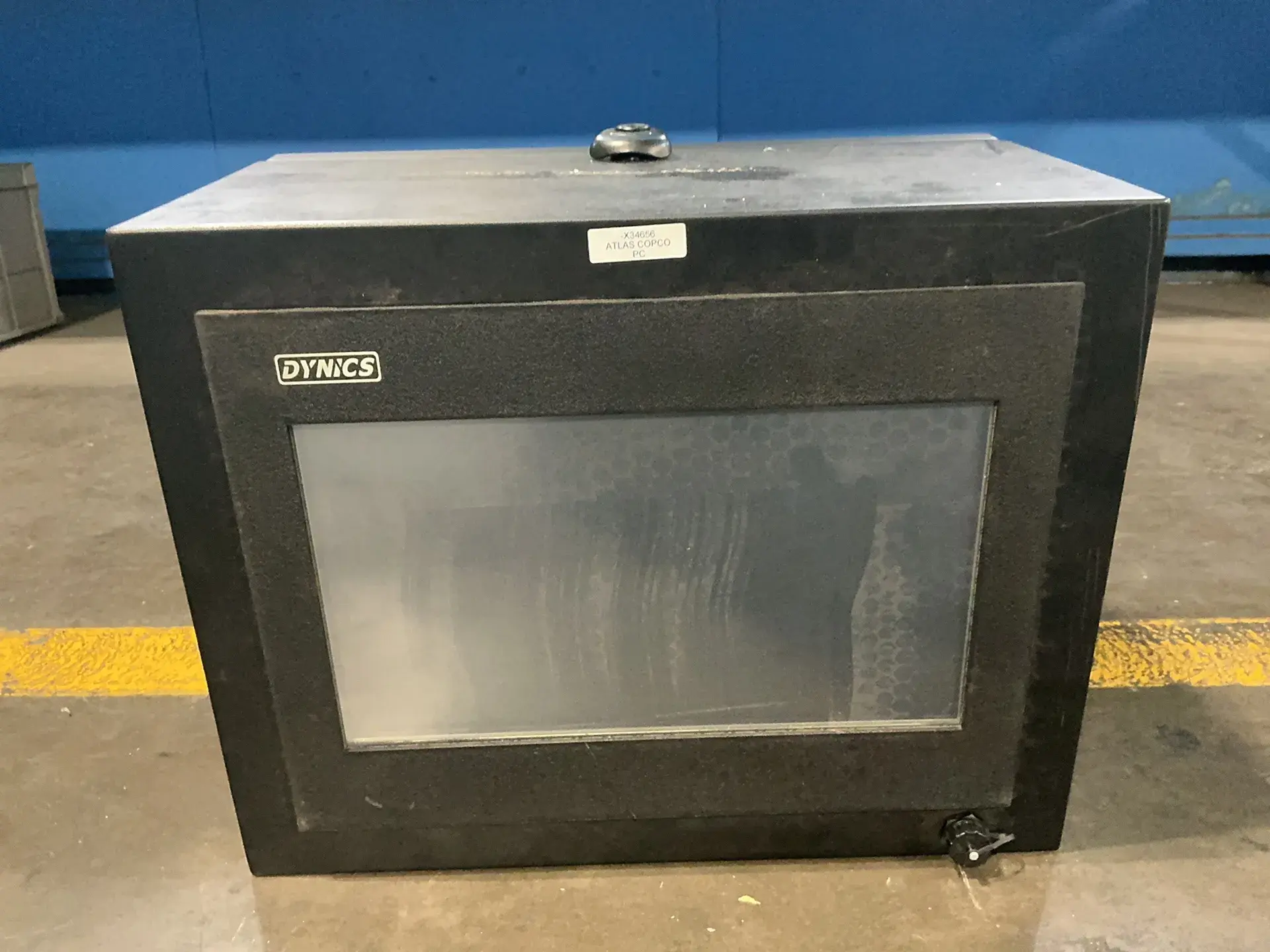 Used DYNICS MCMXDCN15WDCW76A Automation Control (HMI) Ohio US | HGR 24 #1406258