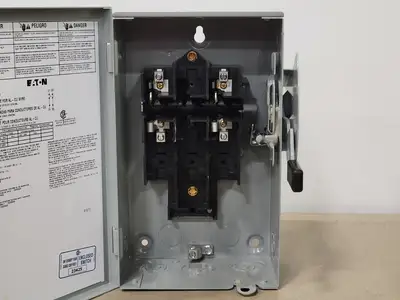 NEW EATON CDG221UGB