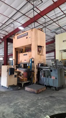 1996 CLEARING NIAGARA SE2-300-84-48UH Straight Side Mechanical Stamping Presses | Rygate LLC (1)