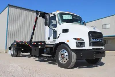 Used 2025 MACK MD7 Rolloff Trucks Texas US | Roll Off Truck World #1491915