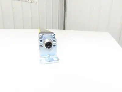 Schmersal SLC440COM-E-1450-14 Safety Light Curtain Transmitter Only