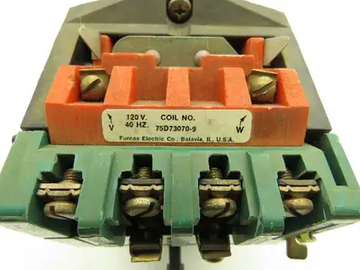 Furnas 14DF32AX9 NEMA Size 1 Motor Starter 30A 575VAC 10Hp