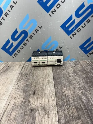 SCHNEIDER LC1D18 Electrical/PLC/Automation | ESS Industrial Equipment Sales (1)