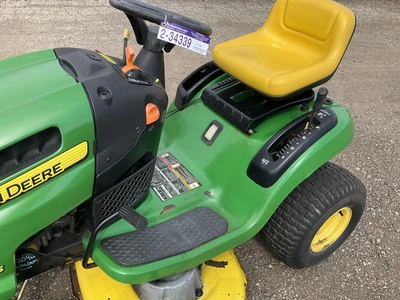 Used JOHN DEERE LA115 Mowers Michigan US | Miedema Asset Management Group #1296347