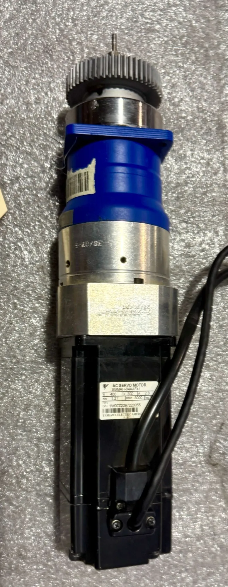 USED YASKAWA SGMAH-04AAF41