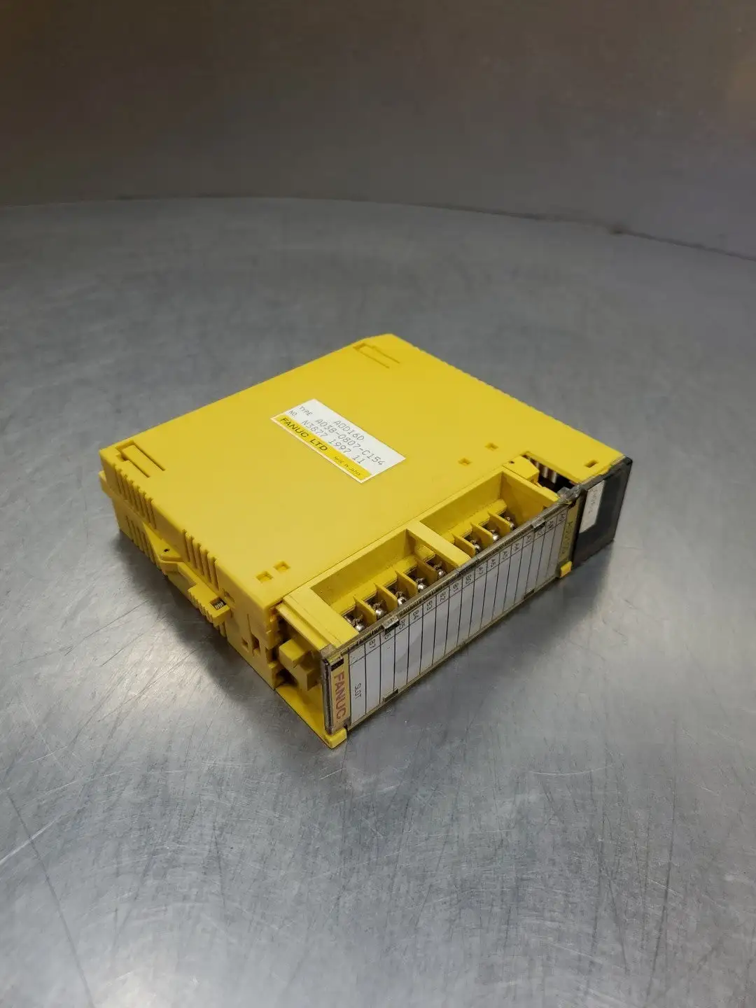 USED Fanuc A03B-0807-C154 (A0D16D) OUTPUT MODULE.