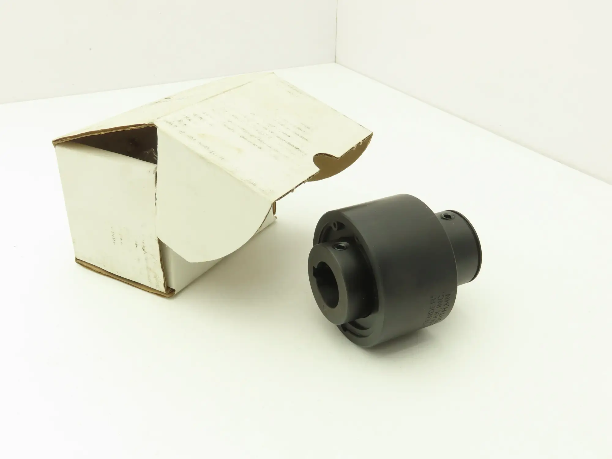 Zero-Max TT3-CP-005-006-009 Torq-Tender Shaft Coupling w/Pin 1" Keyed Bore