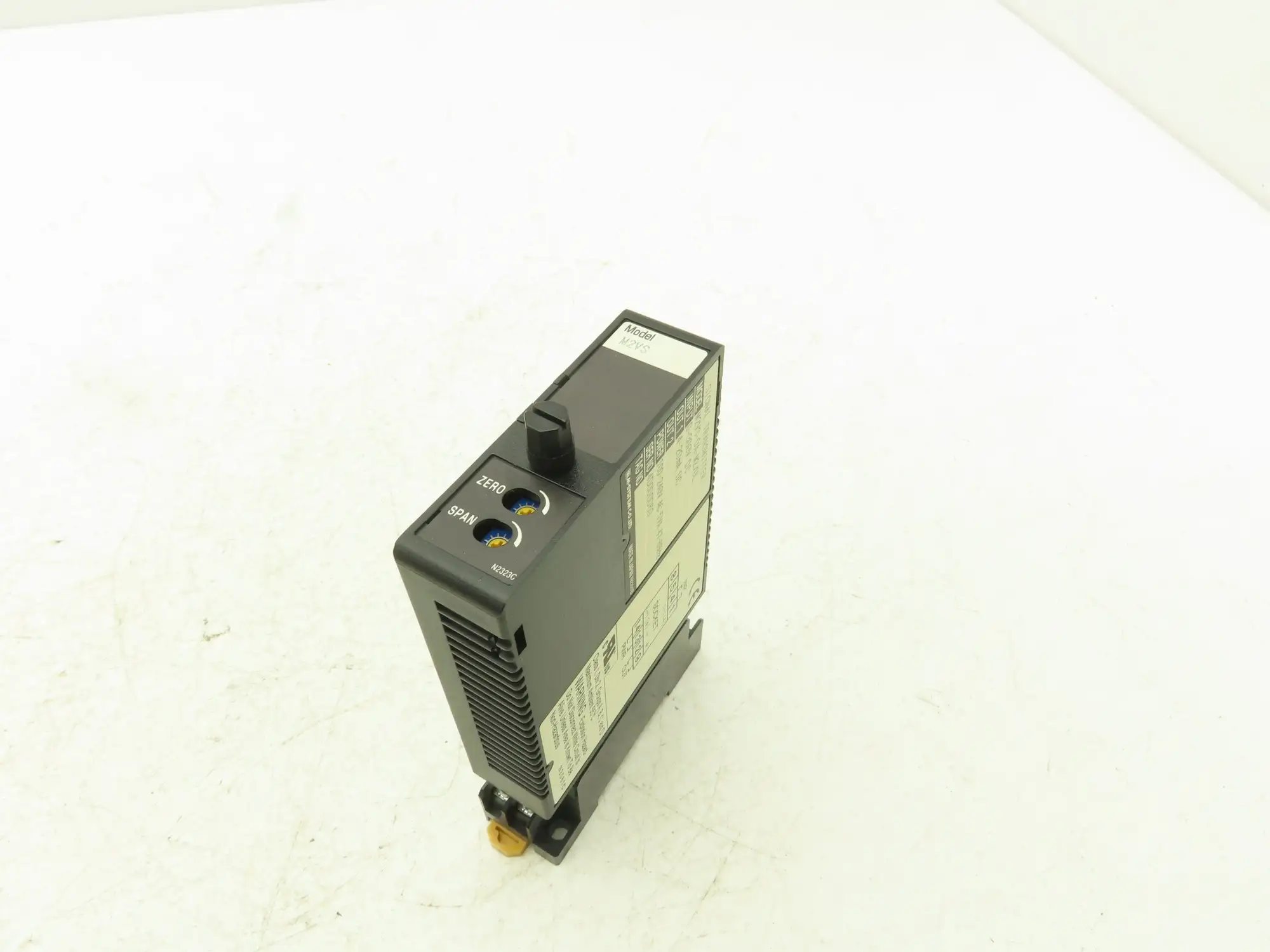 M System M2VS-2A-M2/UL Signal Transmitter  0-100mVDC In 4-20mA DC Out