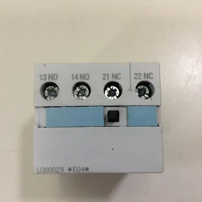 USED SIEMENS 3RH1 921-1LA11