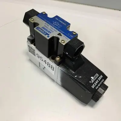USED VICKERS DG4V32AMP7H750
