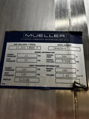 USED 2008 MUELLER 5,700 GALLON