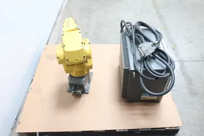 USED 2007 FANUC LR MATE 200IC R-30IA MATE