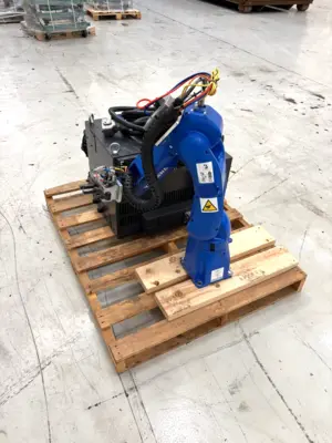 USED YASKAWA ELECTRIC CORPORATION YRC1000 / GP8