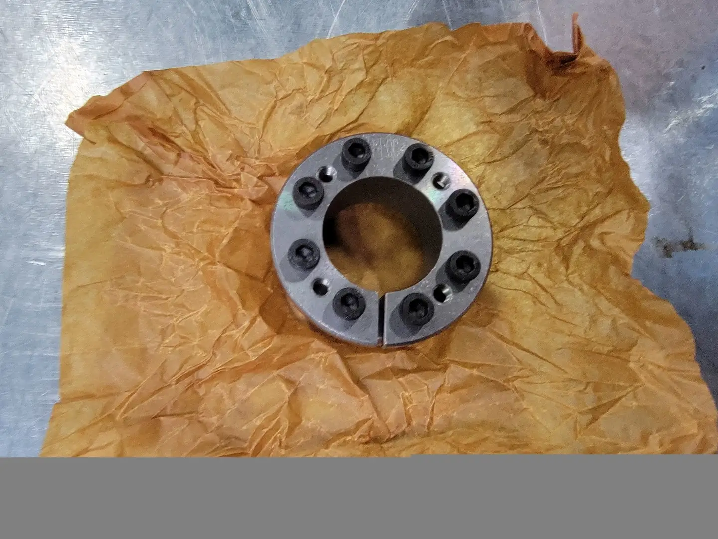 1-1/2" x 65 mm Locking Assembly/Keyless Bushing 1061