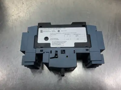 Used Siemens 3RV2711-4AD10 SIRIUS Circuit Breaker Motor Starter Circuit Breakers South Carolina US | Palmetto Automation #1153012