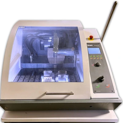 Item# L202 Struers Discotom-10 Automatic Saw