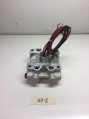 Used Skinner / Parker V935LX15C Valves/Fittings Indiana US | J&J Industrial Supply #1072381