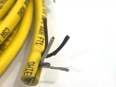 USED ALLEN-BRADLEY SINGLE-ENDED CORDSET MALE 4-PIN 5M PULLED LEADS