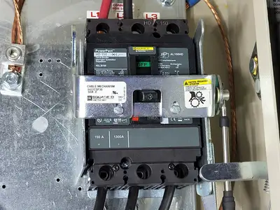 Used BENSHAW RB2-1-S-100-S-600-2-12-0000002 Switchgears British Columbia CA | Lenmark #1427038