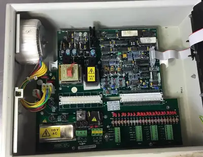 FISHER ROSEMOUNT 1U05600G01 Oxygen Analyzer 5E