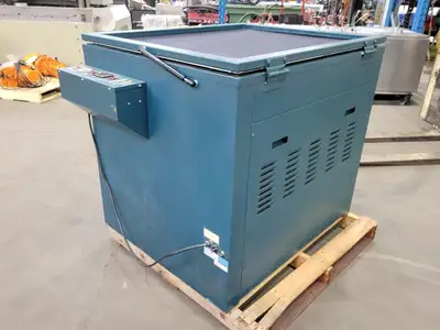 USED ATLAS GRAPHIC EQUIPMENT MODEL-5 WAY VAC-U LITE