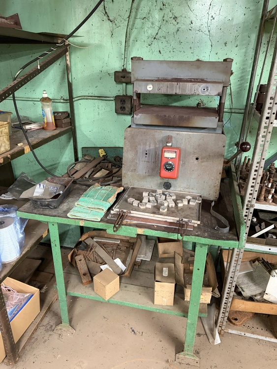Used _UNKNOWN_ _UNKNOWN_ Batch Ovens Michigan US | Miedema Asset Management Group #1360958