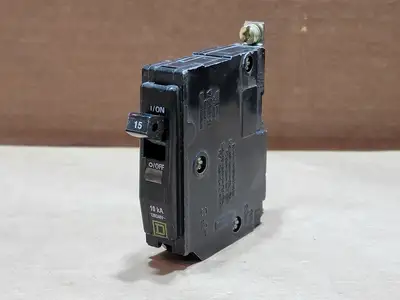 USED SQUARE D DP-4043