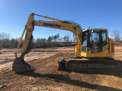 USED 2022 Komatsu PC138