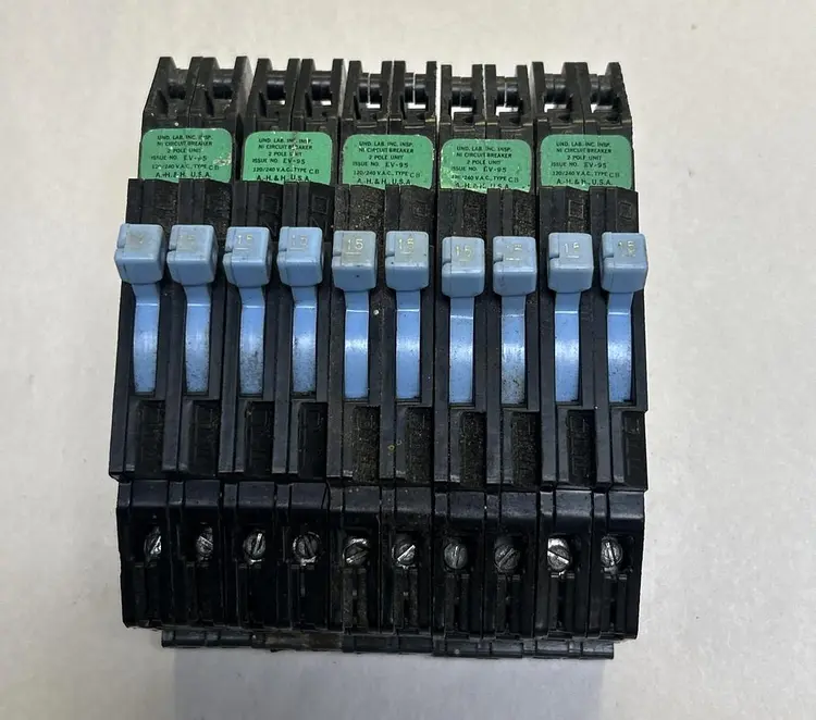 Used ARROW HART CB215 Miscellaneous Equipment (Electrical & Power) | Surplus Asset Holdings #1195831