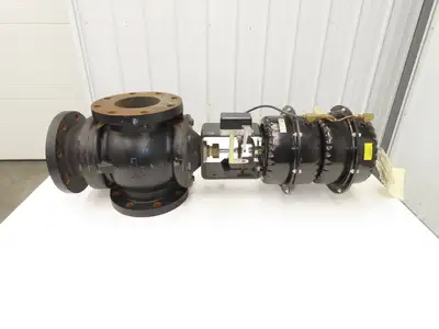 Johnson Controls VG2831WN+867E01 3-Way Globe Valve 5" Flanged Pneumatic Actuator