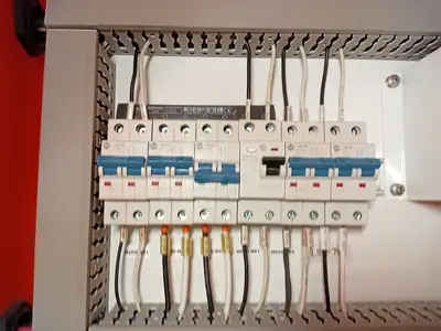 800A Motor Control Center MCC, 575V, 800A Bus, Form 4A, IP42 Enclosure