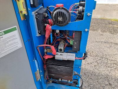 USED 2015 Genie GR-12