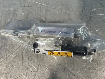 NEW KEYENCE GT2A12