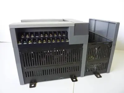 USED ALLEN BRADLEY 1747-L20C SER C / 1746-A2 SER A
