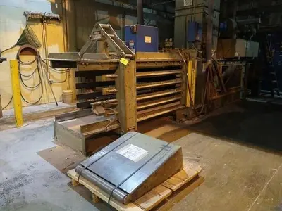 30 HP AMERICAN HORIZONTAL AUTO TIE BALER MODEL 12847LS