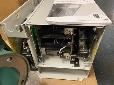 USED DANFOSS VLT5100-PT5-COO-ST-RO-DL-F00A00CO