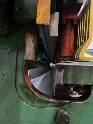Used CINCINNATI 20010 Power Squaring Shears (Inch) Ohio US | Equipment Recovery Corp. #1331451