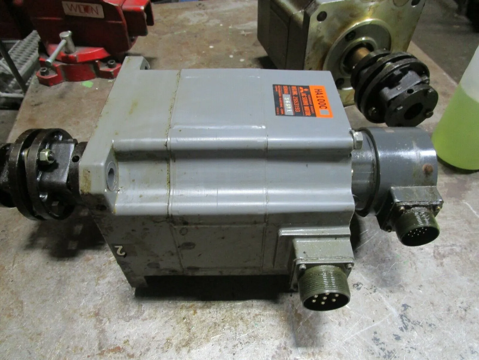 USED Mitsubishi HA200S Z653193