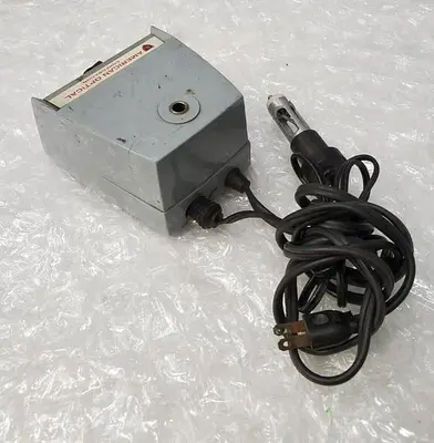 AMERICAN OPTICAL TRANSFORMER MODEL 365